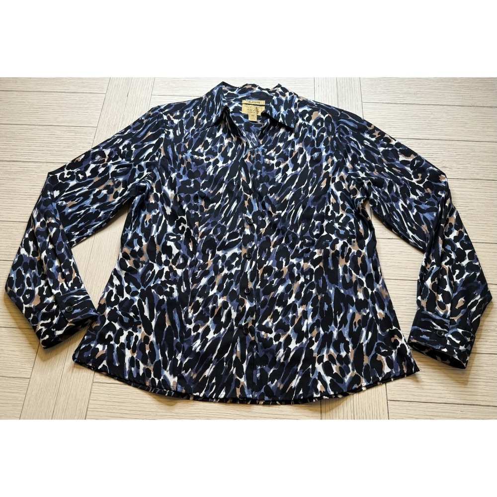 Investments Gold Label Sz 10 Petite Blue Black‎ Animal Print LS Button Up Top